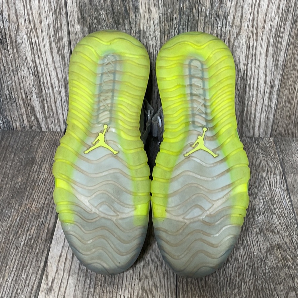 JORDAN PROTRO-MAX 720 shoes 9 - Picture 9 of 16